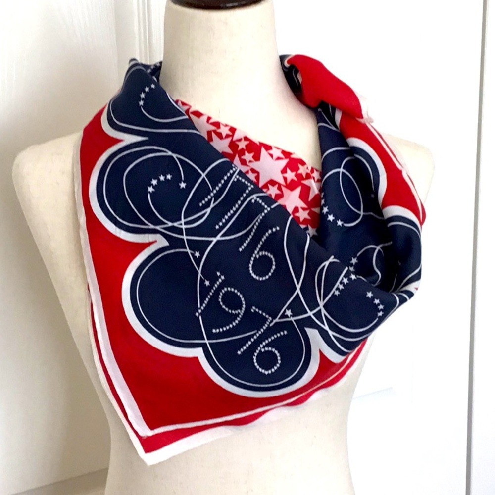 Vintage America’s Bicentennial scarf